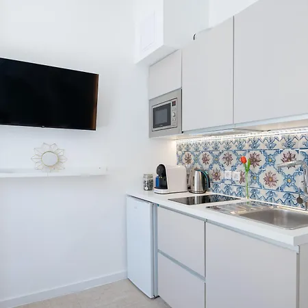 Pensión Lisbon Studios 3*